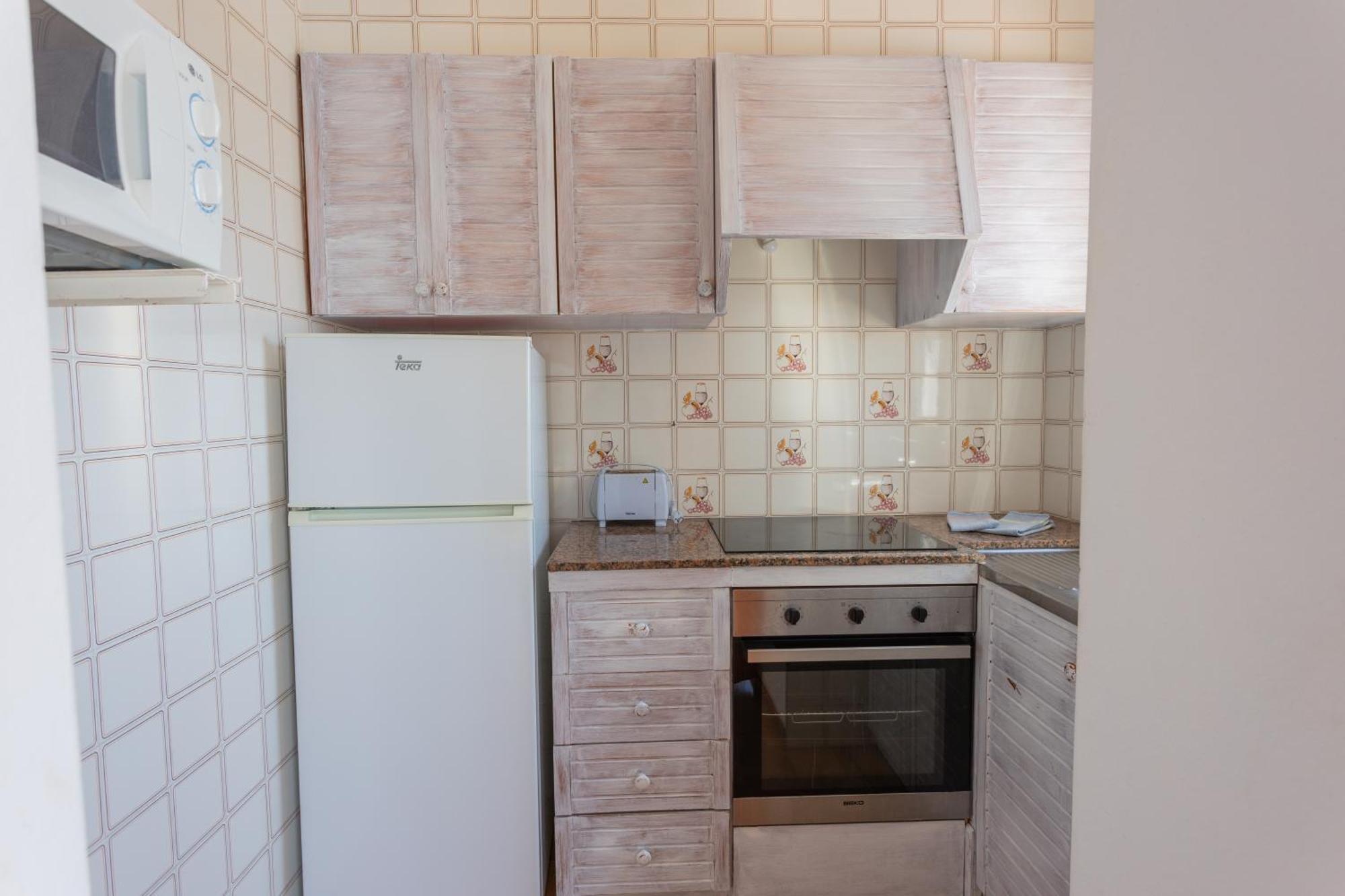 84 Est & Oest, By Menorcarentals Ferienhaus *